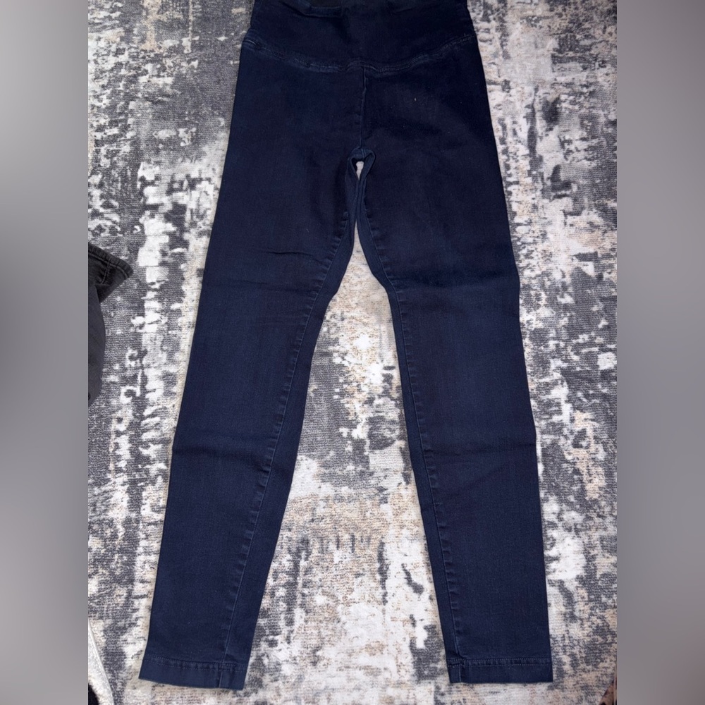 White House black market runway legging size 8